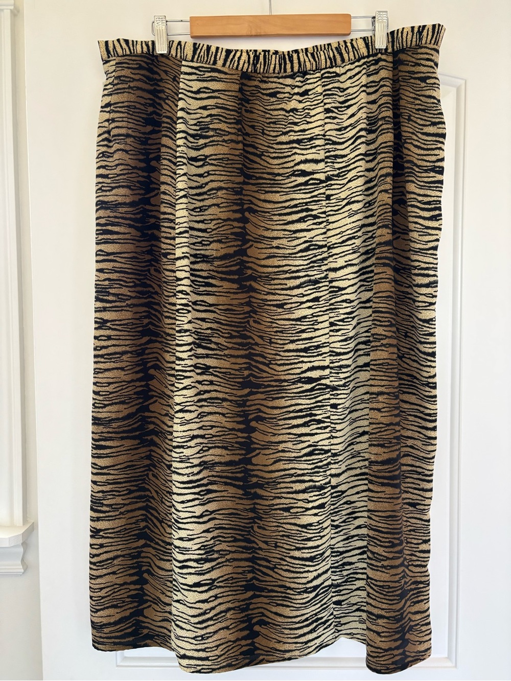 Vintage Kensington Square Animal Print Midi Skirt | Size Large